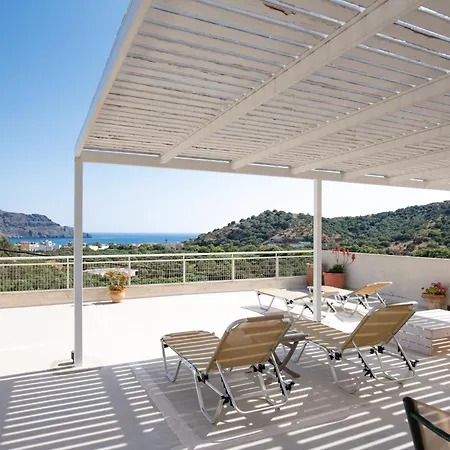 Antonis Apts, Physio Fitness Retreats Plakias