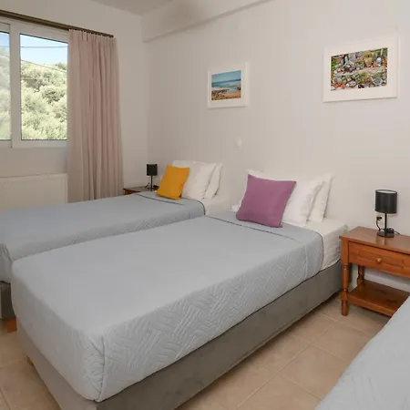 Antonis Apts, Physio Fitness Retreats * Plakias