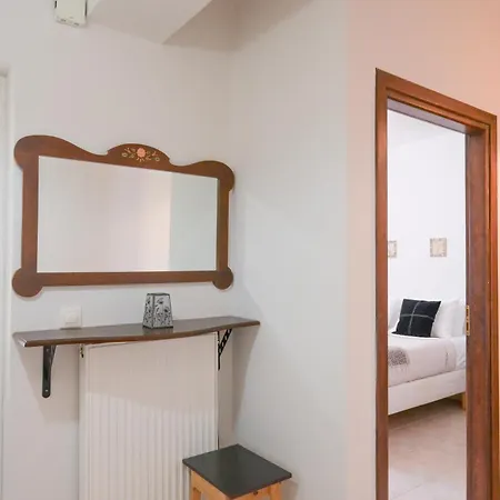 Antonis Apts, Physio Fitness Retreats Appartamento