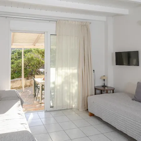 Antonis Apts, Physio Fitness Retreats * Plakias