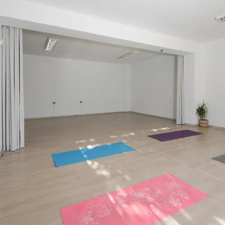 Appartement Antonis Apts, Physio Fitness Retreats *