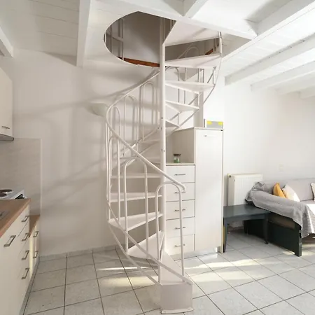 Appartement Antonis Apts, Physio Fitness Retreats *