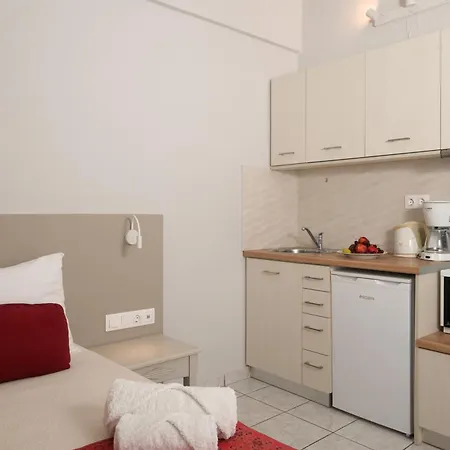 Antonis Apts, Physio Fitness Retreats Appartement *